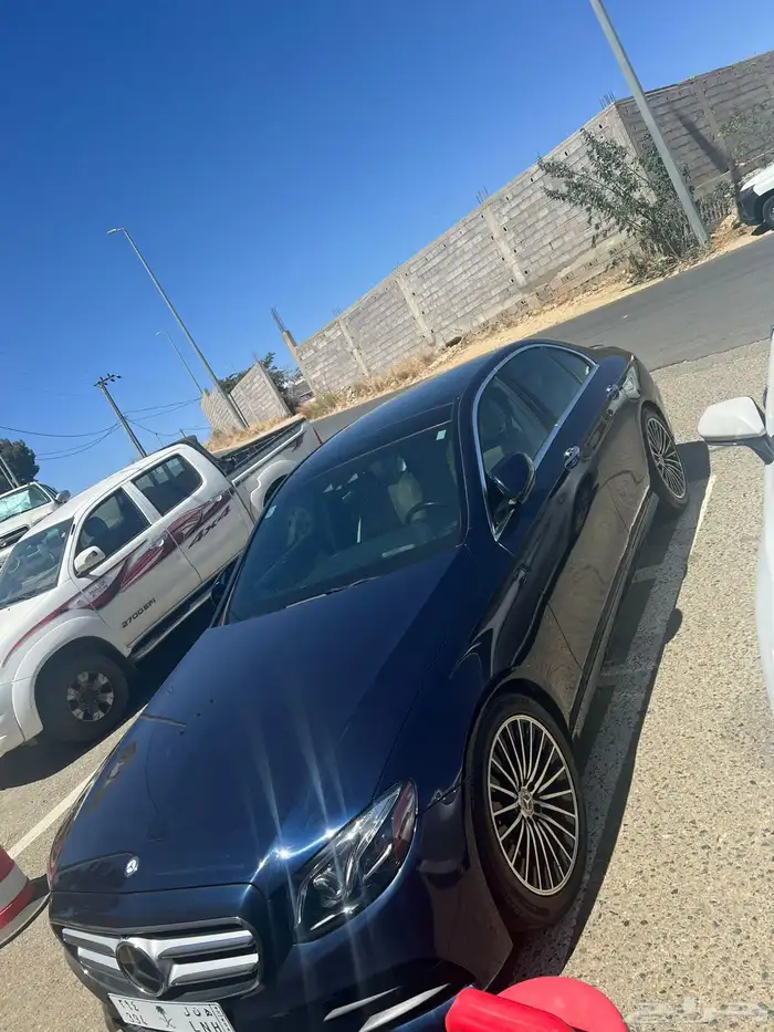 مرسيدس E300 8