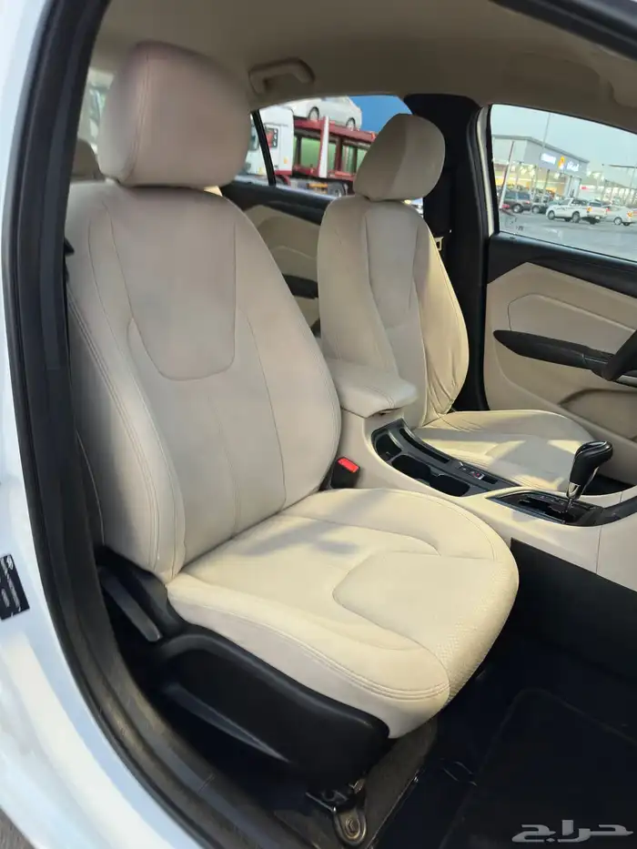 شيري اريزو 5 موديل 2023 السعر 23000 الف 6