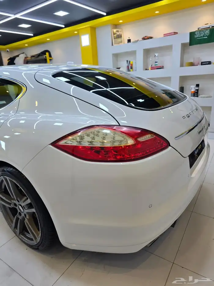 بورش باناميرا s 2010 24