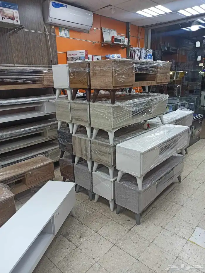 طاولات تلفزيون 3