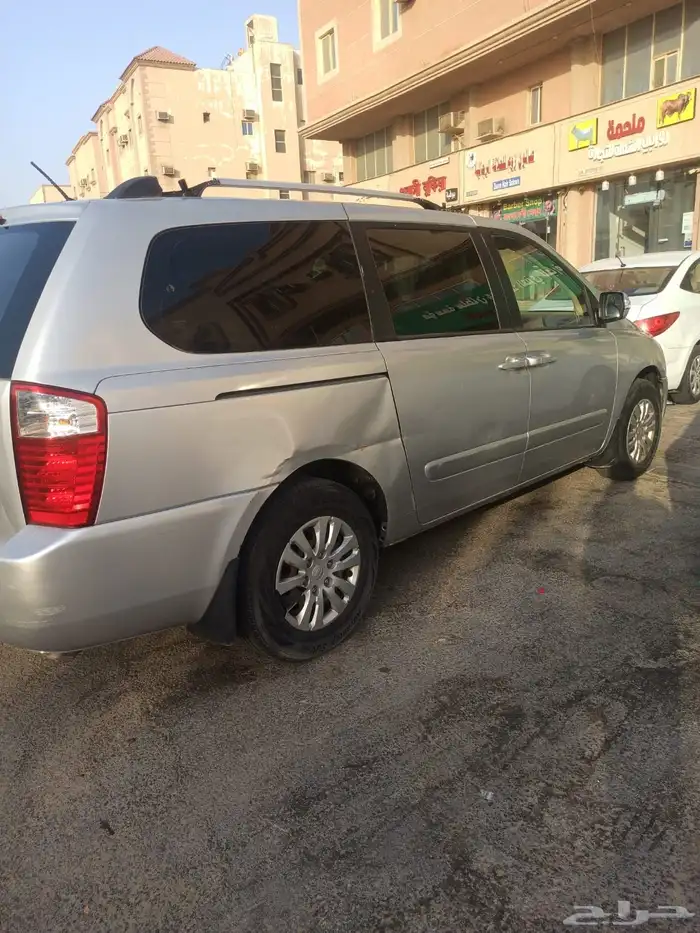 كيا كورنفال 2015 2