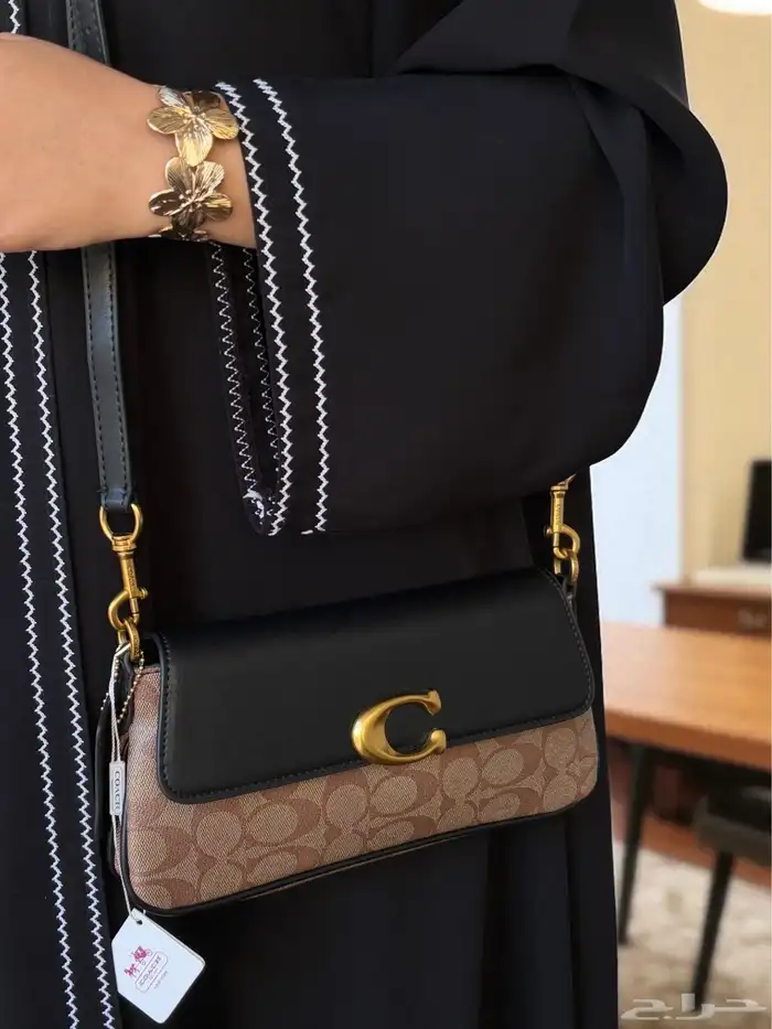 شنط كوتش مع الملحقات 2