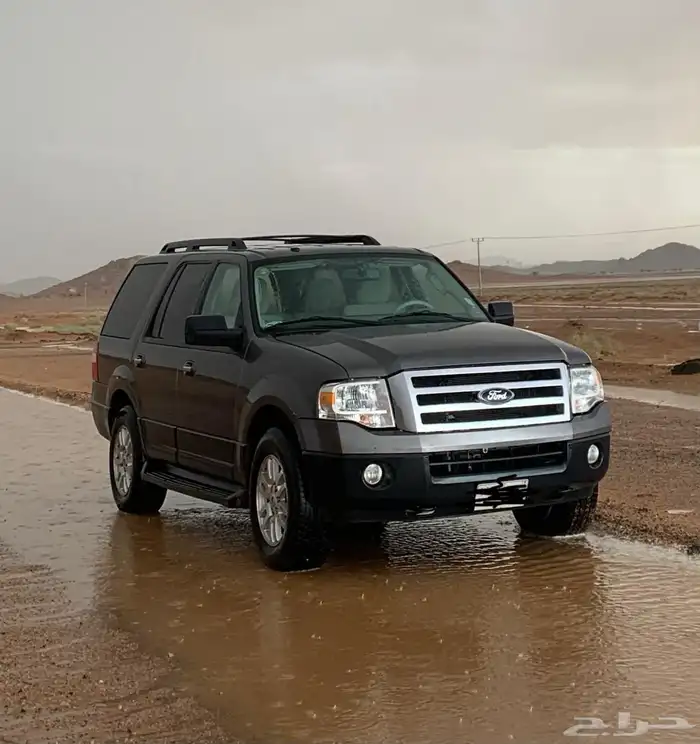 فورد اكسبديشن موديل 2012 0