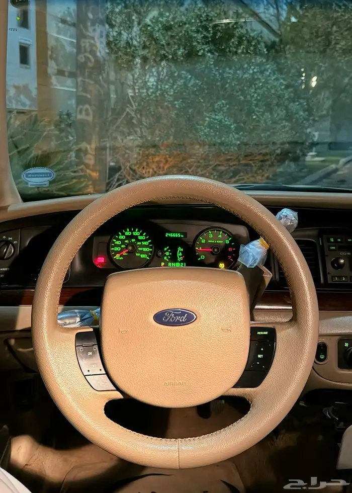 فورد فكتوريا 2011 سمني 5