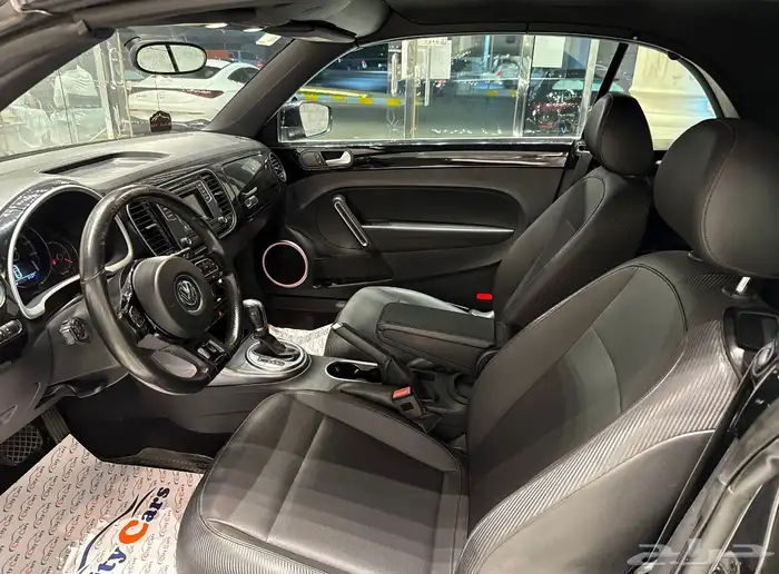 النوع   فولكس واجن. بيتل الموديل  2018 العداد  152000k 3