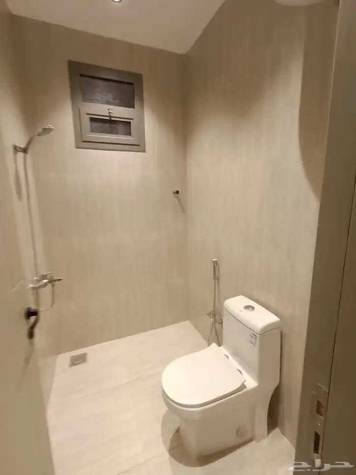 للبيع شقه ارضيه بحوش ومدخل سياره وغرفه اضافيه بالحوش 17