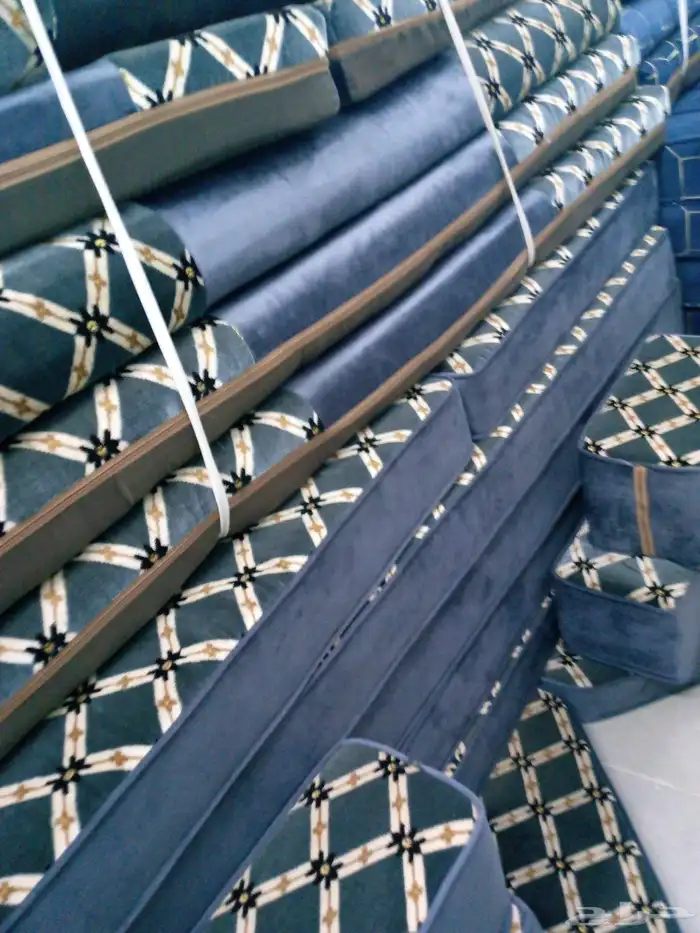 مجالس كنبات جاهزه مقاس 4في5زاويتين ومجالس عربيه جاهز مقاس 4ف 18