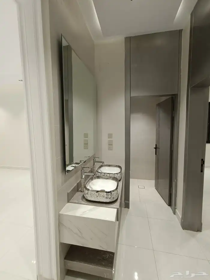 للبيع شقق ارضيه بحوش ومدخل سياره وشقق عليويه 520 27