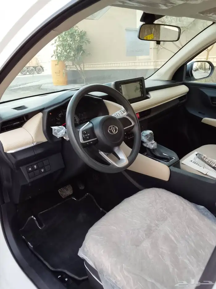 تويوتا يارس 2023 26