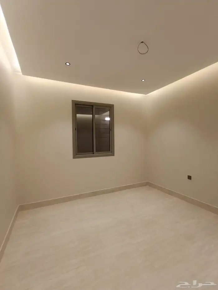 للبيع شقه ارضيه بحوش ومدخل سياره وغرفه اضافيه بالحوش 19