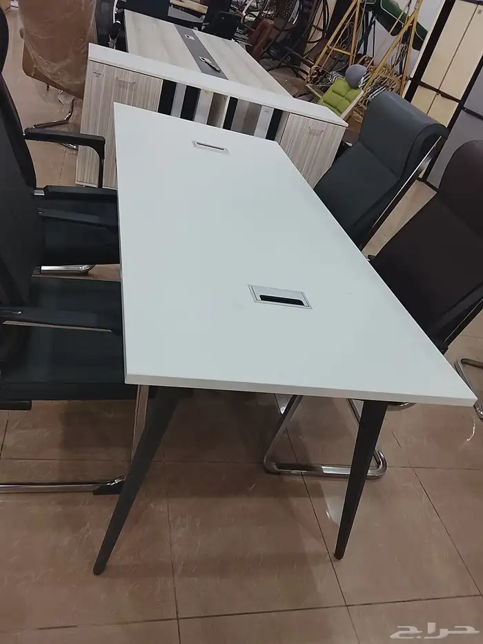 اثاث مكتبة و منزلي 1