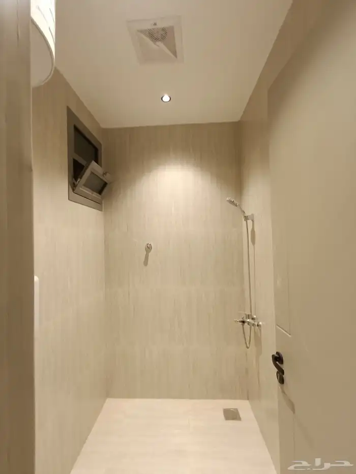 للبيع شقه ارضيه بحوش ومدخل سياره وغرفه اضافيه بالحوش 14