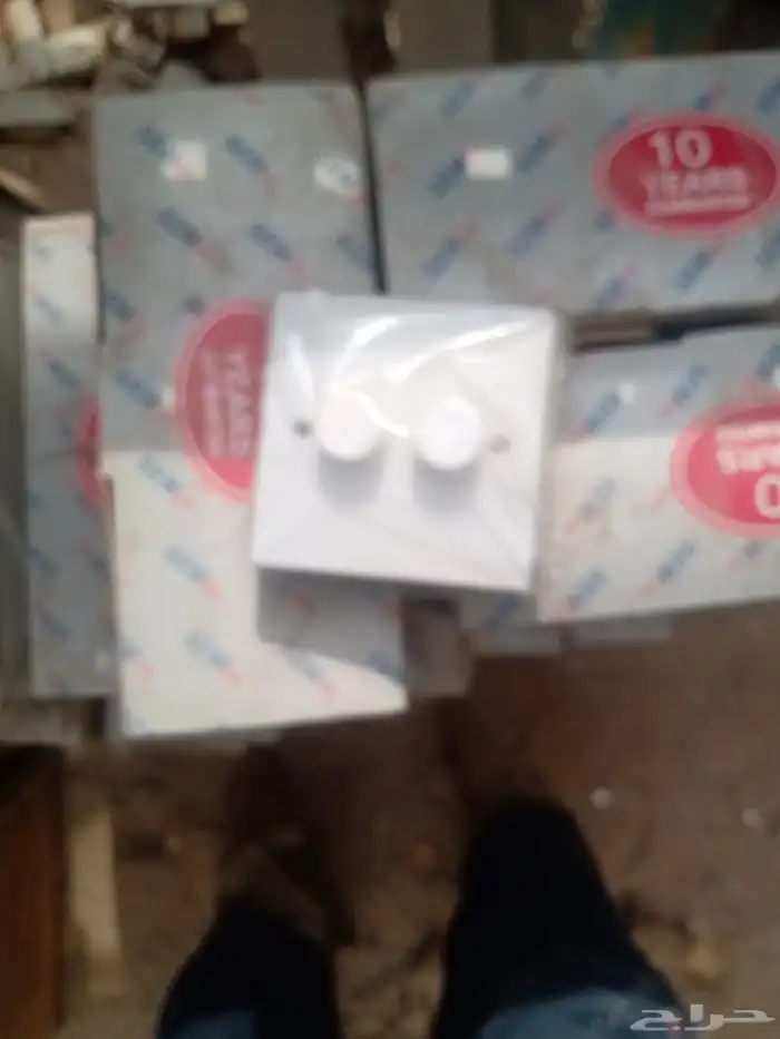 افياش كهرباء متنوعه صيني درجه اولى البيع الكميه كامل 11