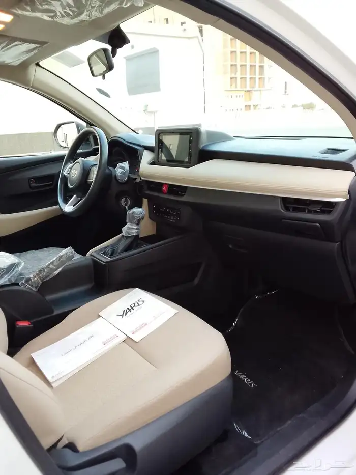 تويوتا يارس 2023 33