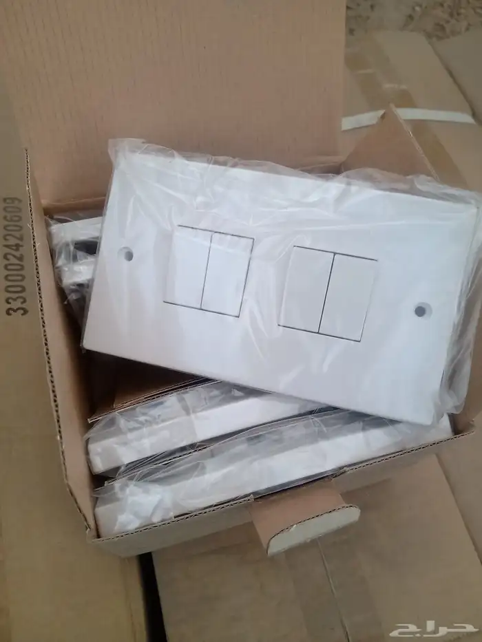 افياش كهرباء متنوعه صيني درجه اولى البيع الكميه كامل 7