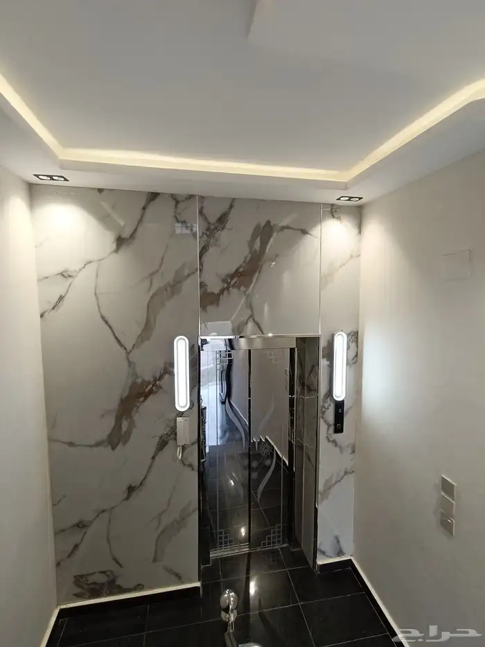 للبيع شقق ارضيه بحوش ومدخل سياره وشقق عليويه 520 24