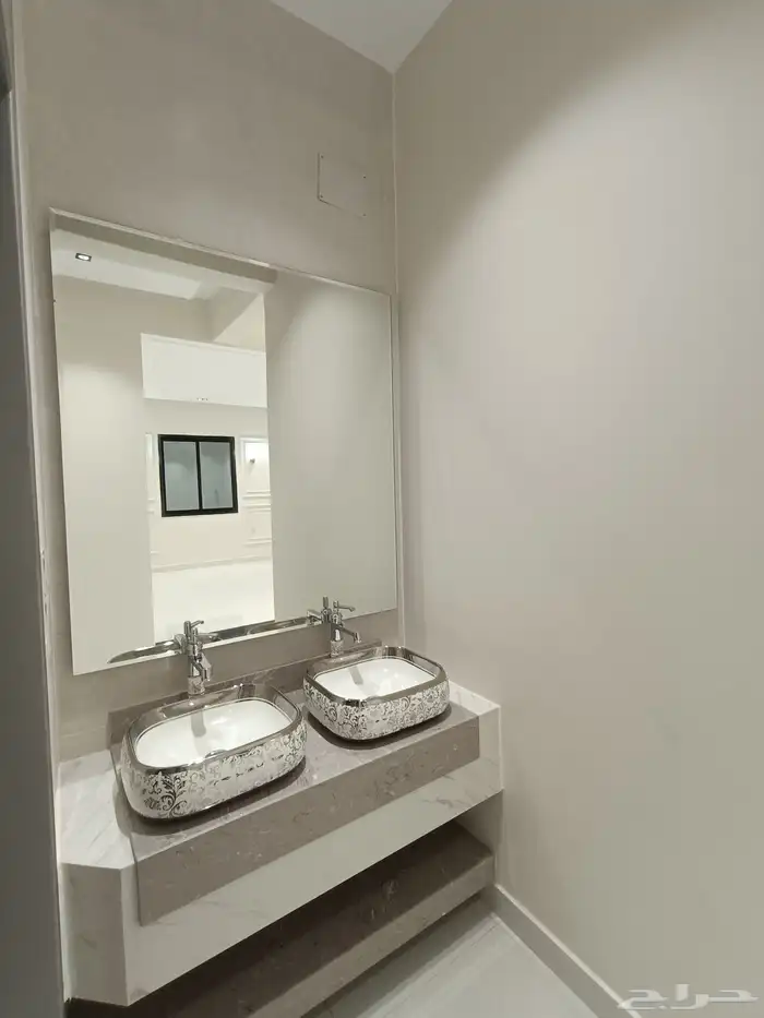 للبيع شقق ارضيه بحوش ومدخل سياره وشقق عليويه 520 14