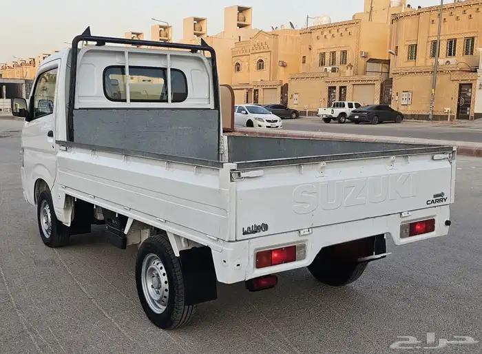 سوزوكي كاري بيك اب 2023 للبيع 4