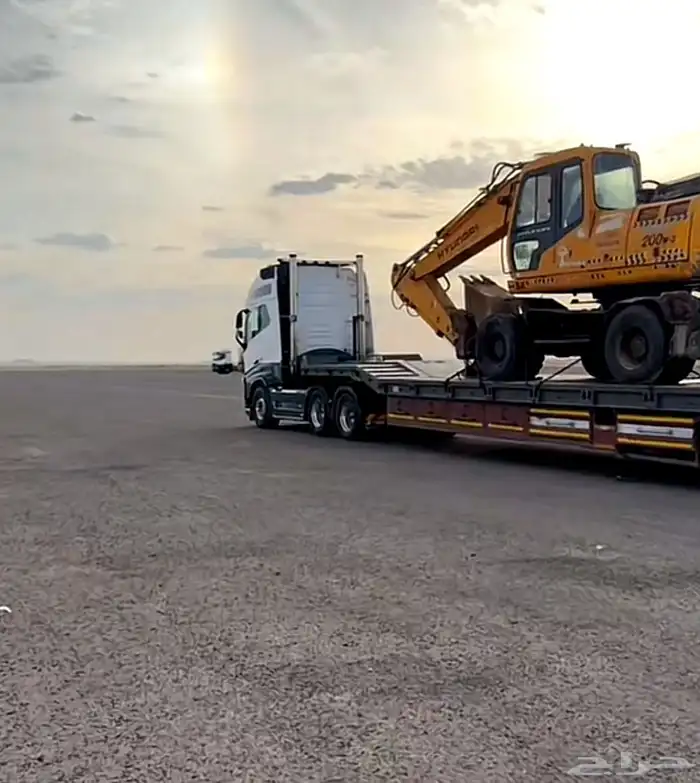 لوبد متواجد أبها الخميس لنقل المعدات للايجار 1