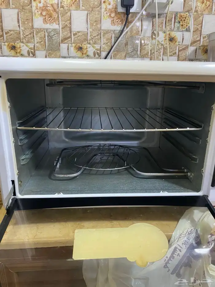 فرن كهرباي 0