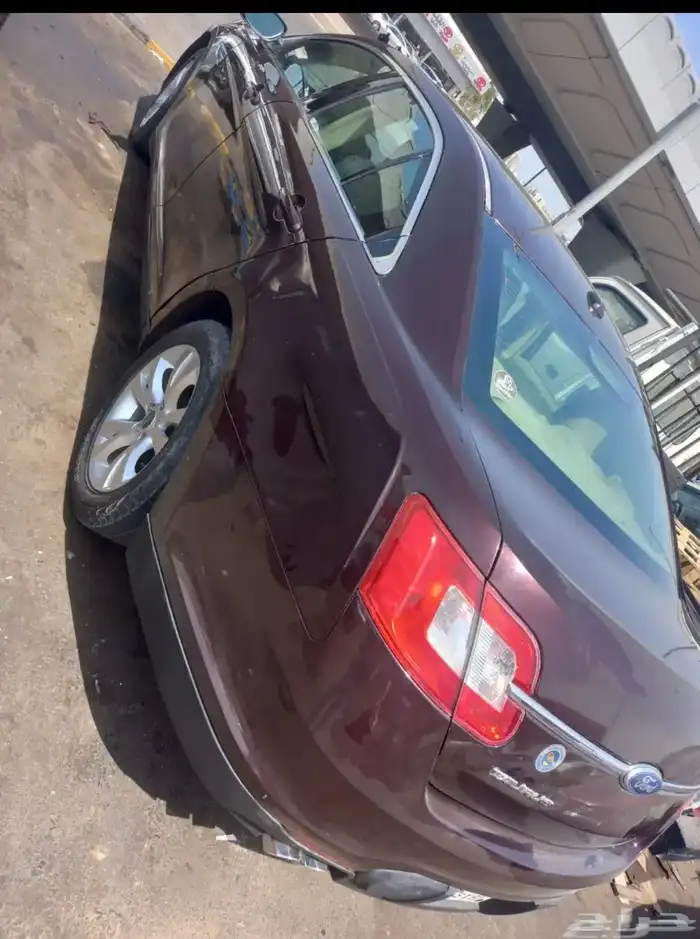 سياره فورد توريس 2011 نظيفه للبيع 8