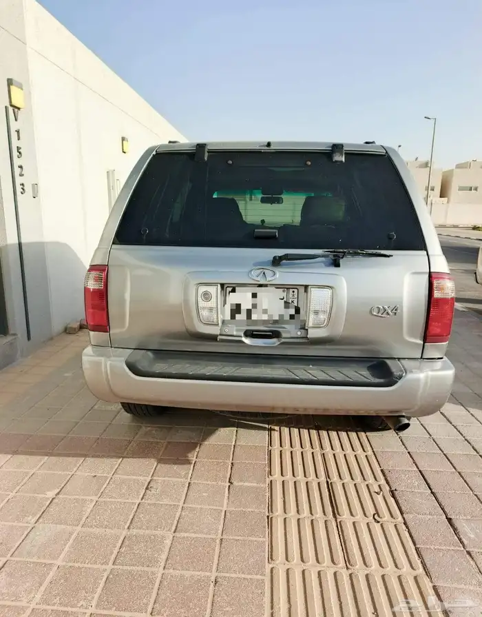 جيب انفينتي 2001 9