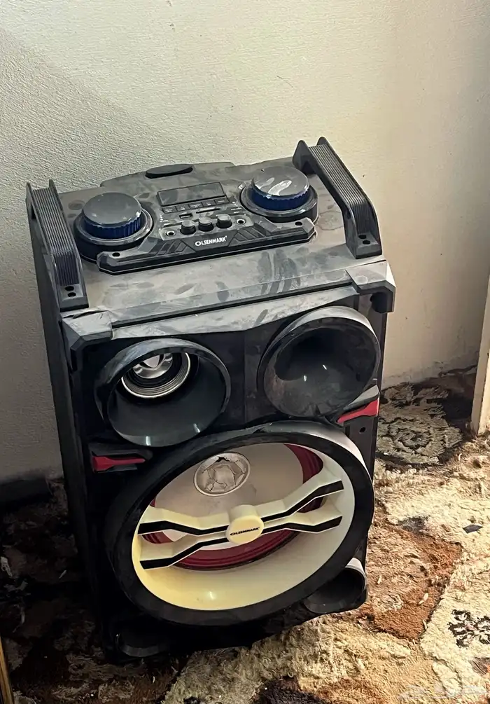 سماعة حفلات 1