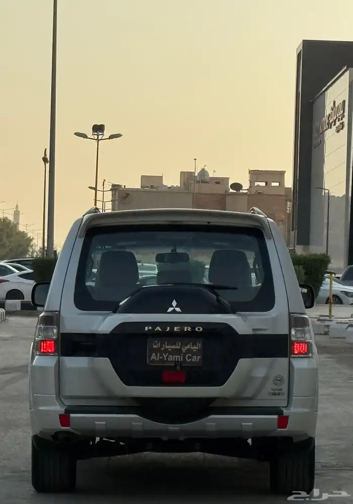 ميتسوبيشي باجيرو 2020 4