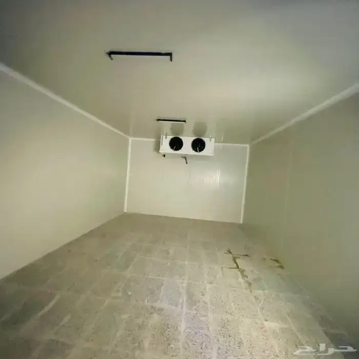 غرف تبريد ثلاجات عرض تكيف مركزيه الواح ساندوتش بانل بسعر الم 7