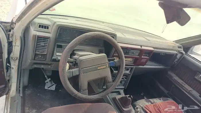 نيسان لوريل 85 1