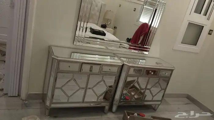 9 دولاب فاخر 3 تسريحة 0