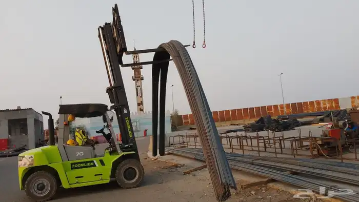 شركه المجد لتاجير المعدات الثقيله كرينات سيزر لف ومالفت رافع 1