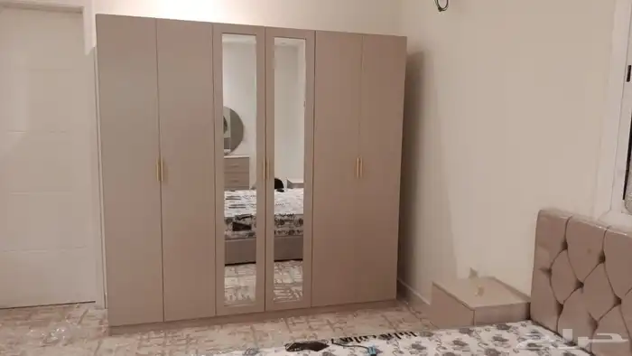 دولاب ملابس جديد فقط 8