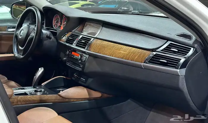 بي ام دبليو X6 فل موديل 2013 8