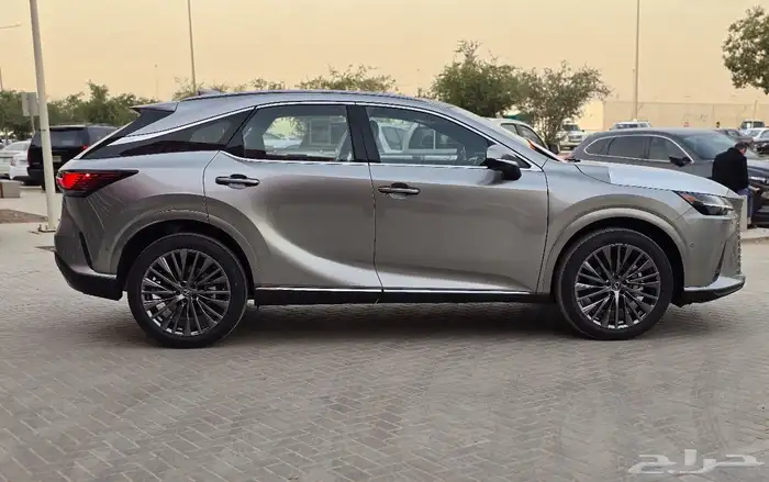 لكزس RX موديل 2025 - الاقل سعرا 1