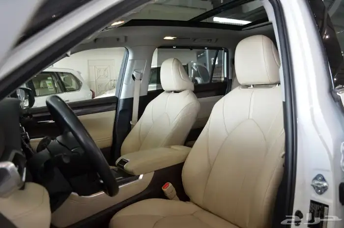 تويوتا هايلاندر 2022 لمتيد 7