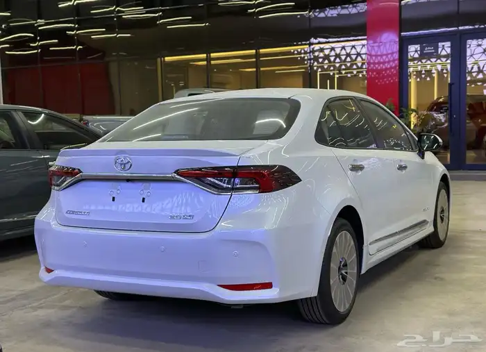 تويوتا كورولا 2.0 موديل 2025 - الاقل سعرا 3