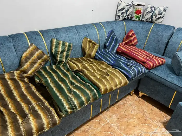 فروات وصديرات وجواكيت شتوية صناعة سورية بسعر الجملة 31