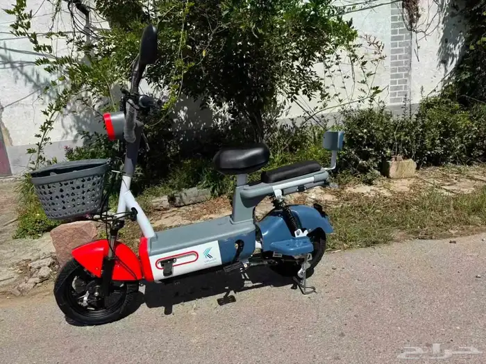 اسكوتر كهربائيه ريموت جوده ممتازه مناسبه الدوام 6