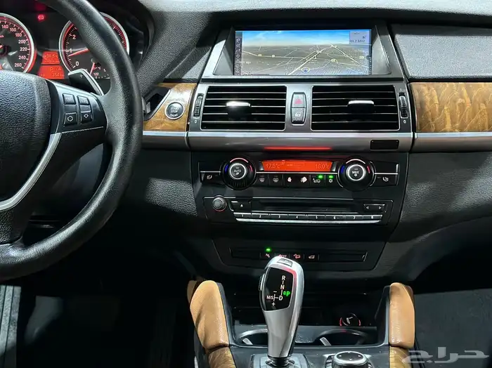 بي ام دبليو X6 فل موديل 2013 13