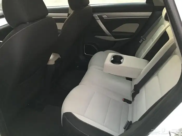 جيلي كولراي 2023 3