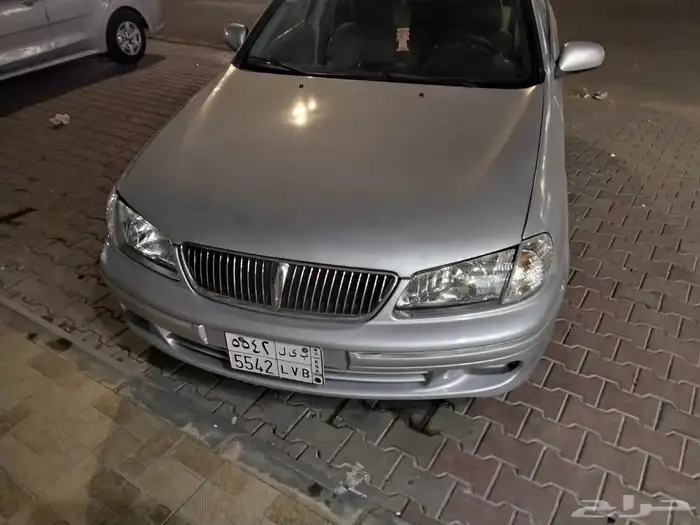 نيسان صني 2002 2