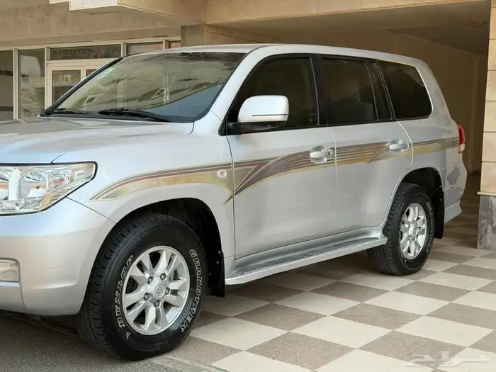 لاندكروزر 2009 مشروط 8 سلندر 0