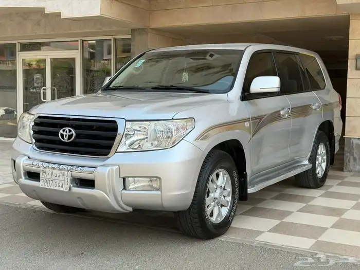 لاندكروزر 2009 مشروط 8 سلندر 15