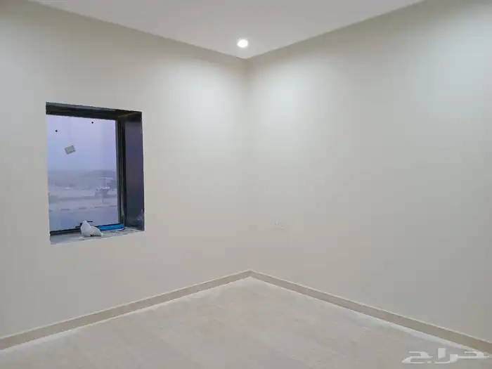 تشطيبات البيت الحديث صبغ عازل اساس بنيان 1