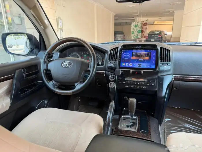 لاندكروزر 2009 مشروط 8 سلندر 11