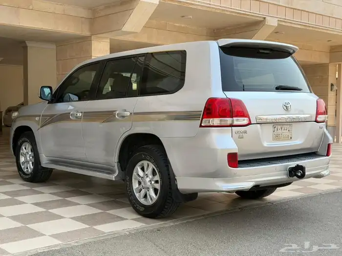 لاندكروزر 2009 مشروط 8 سلندر 5