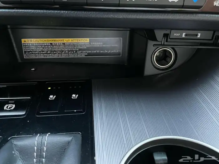 لكزس RX أعلى فئة 14