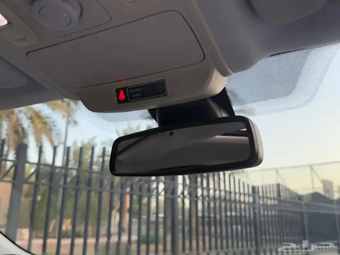 رينو 2018 تاليسمان ( بحالة ممتازة ) 30