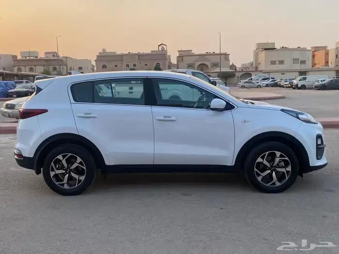 كيا سبورتاج نص فل 2022 وكالة 4